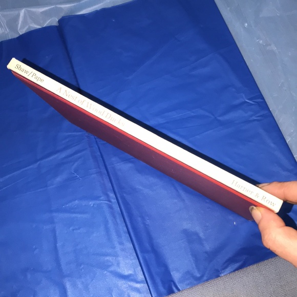 “A Nest of Wood Ducks” by Evelyn Shaw hardback - Picture 4 of 16